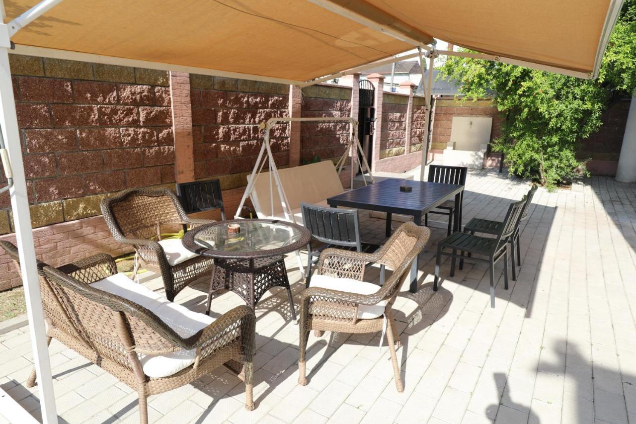 Rozalin Guest House Gudauta Zewnętrze zdjęcie